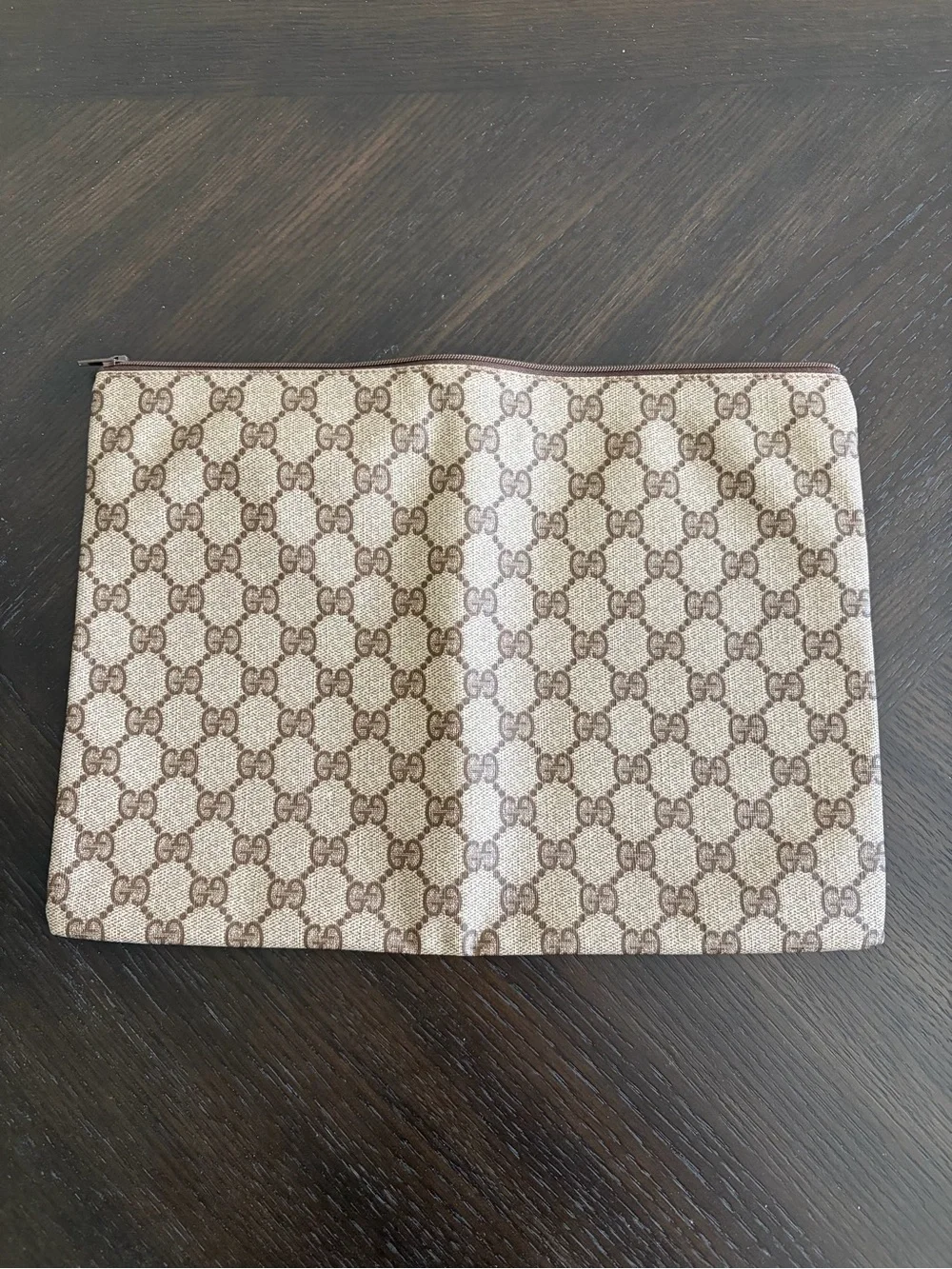 Gucci Brown/Beige GG Supreme Canvas Zip Pouch